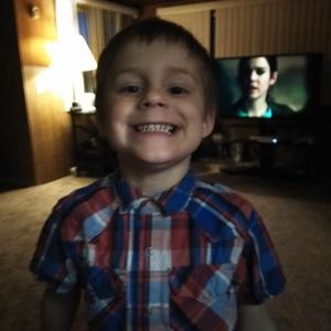 Meet your Posher, Mona